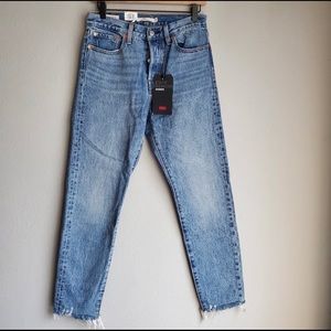 NWT Levi’s Wedgie Fit Jeans 27 W